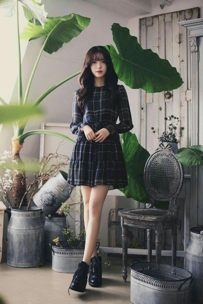 Chic Plaid Mini for Night Adventures