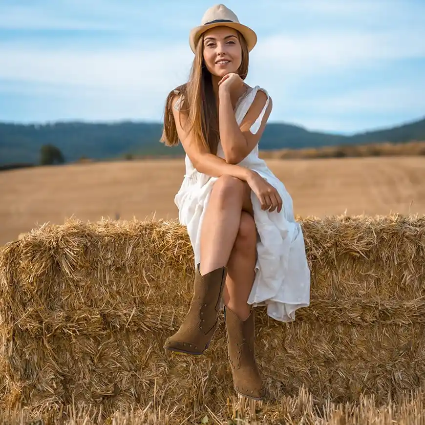 Cream Dress with Cowboy Hat Chic